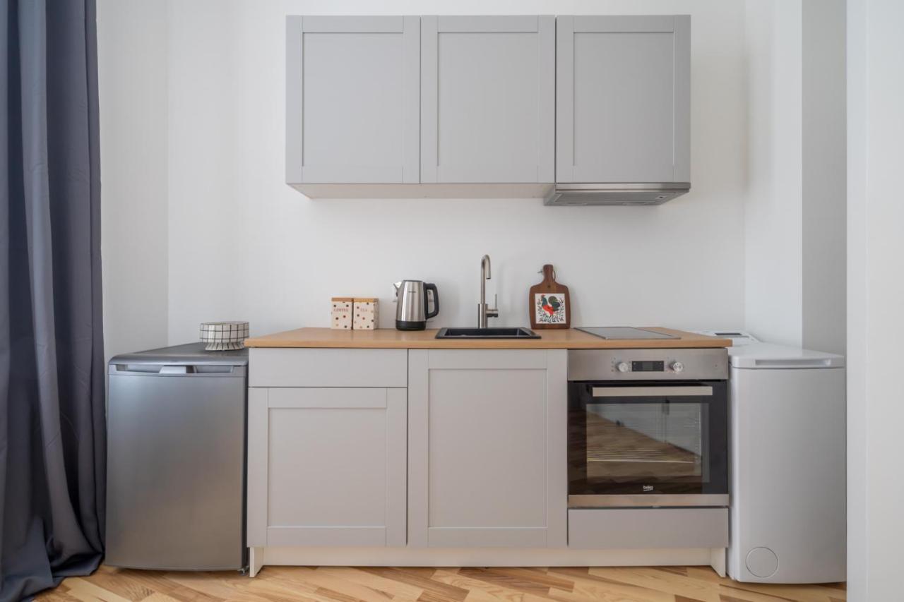 Lacplesa24 - Modern Studios In Riga City Center المظهر الخارجي الصورة