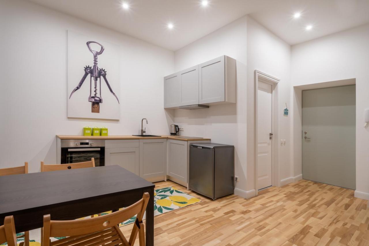 Lacplesa24 - Modern Studios In Riga City Center المظهر الخارجي الصورة