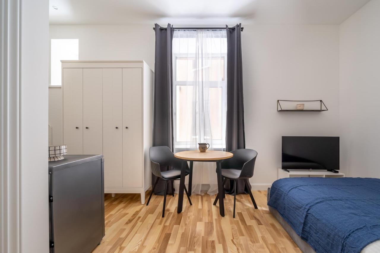 Lacplesa24 - Modern Studios In Riga City Center المظهر الخارجي الصورة